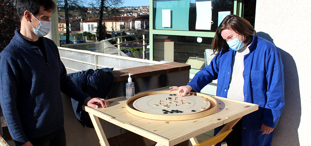 ludo table jeu une