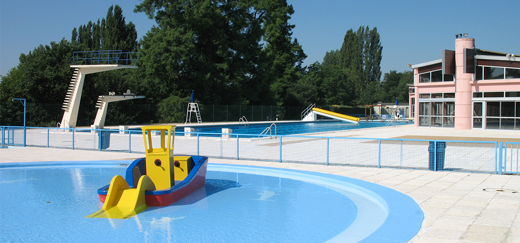 piscine une