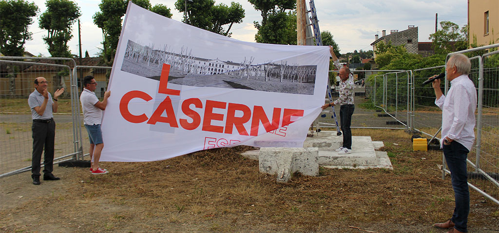 caserne une