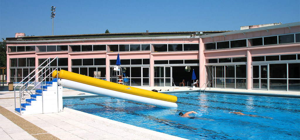 piscine cours ete une