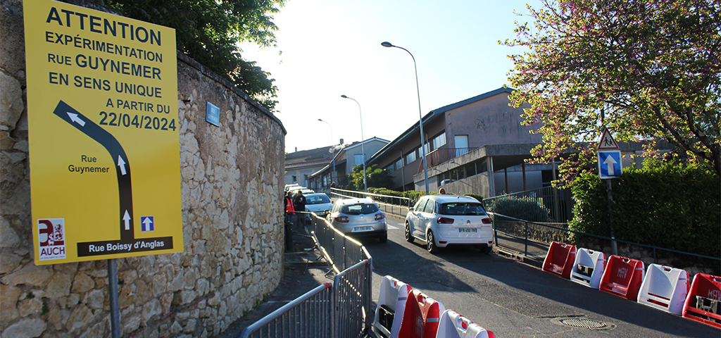 2024 04 couv rue aux ecoles avril